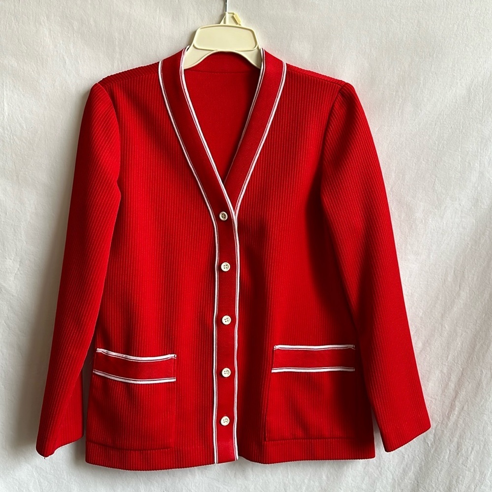 Vintage red and white collegiate-look jacket, size L